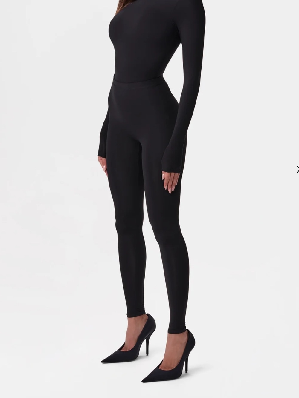 naked wardrobe Black High-Rise Sculpting Leggings